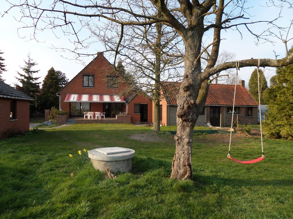 Villa Bijenhof Varsenare Bilik gambar